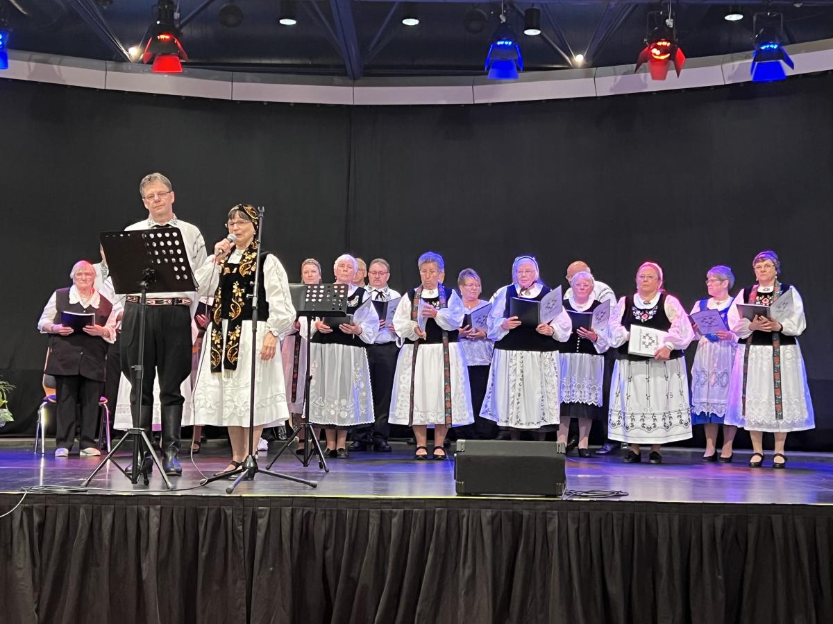 Der Saxonia-Chor Wuppertal beim 70j�hrigen ...