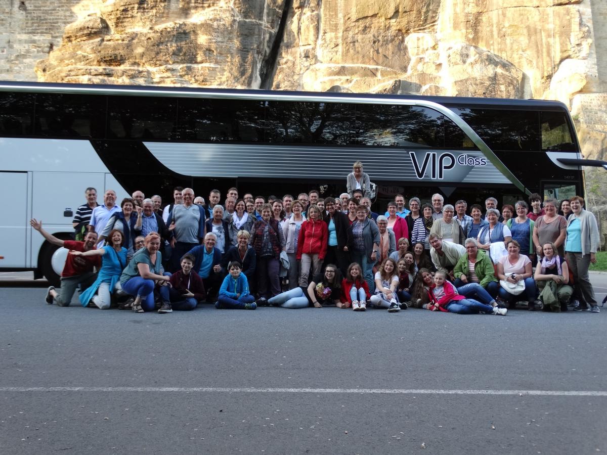 Gruppenbild bei der Reise der Kreisgruppe nach ...