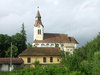 Kirchenburg mit Schule
