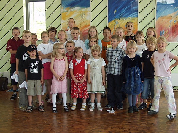 Die Kinder beim Brenndrfer Treffen in ...