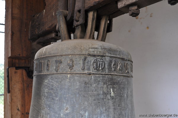Die Felldorfer -Glocke von 1496 in der griechisch orthodoxen Kirche von FILITELNIC am 3.August 2011