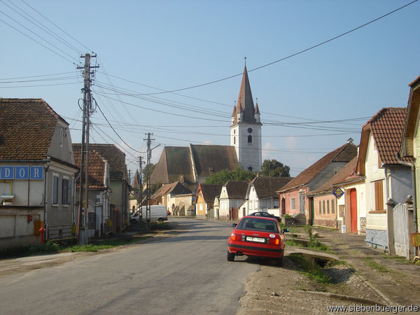 Ansicht aus Groau mit Blick zur Kirchenburg