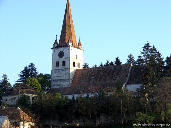 Glockenleuten in der Groschenker Kirchenburg