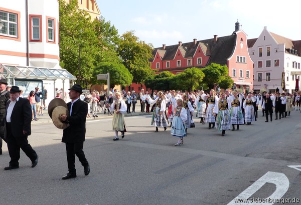 Aufmarsch zum Herbstfest Ingolstadt am 24. Sept. 2016