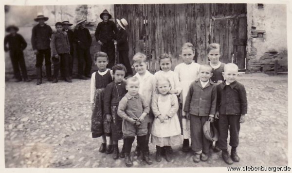 1935 in Keisd in der Korngasse