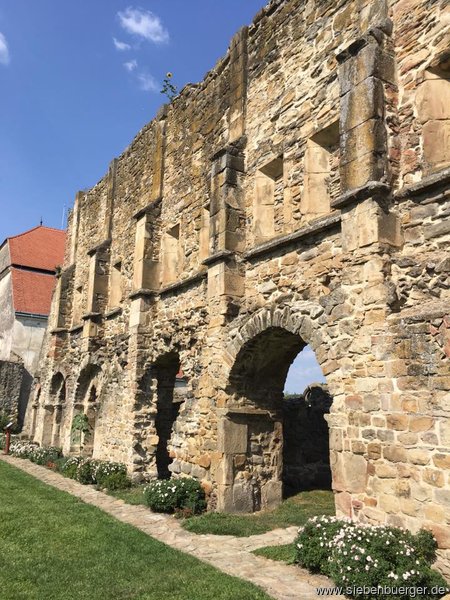 Ruinen des ehemalige Zisterzienserkloster von Kerz