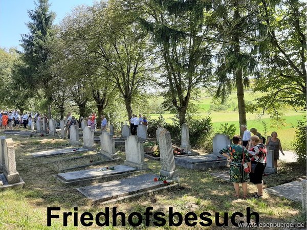 23.Friedhofsbesuch(1)