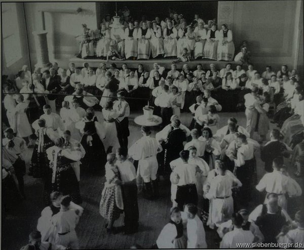 Lechnitz-Tanz im Lutherhaus 1939 