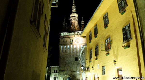 Schäßburg bei Nacht