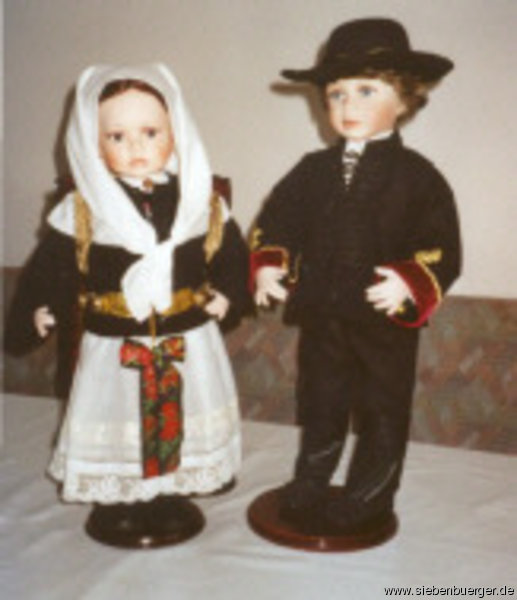 Puppenpaar aus Schnberg