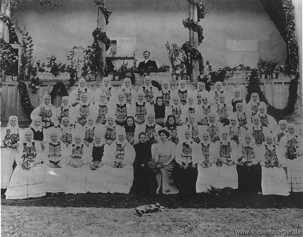 Schönbirker Frauenverein 1911