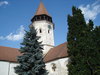 Kirche und Kirchenburg