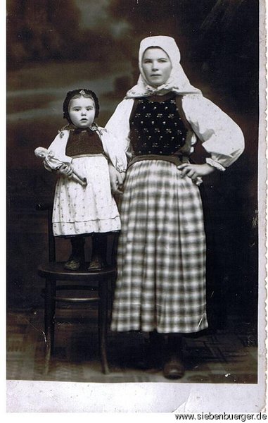 Mutter und Kind 1944