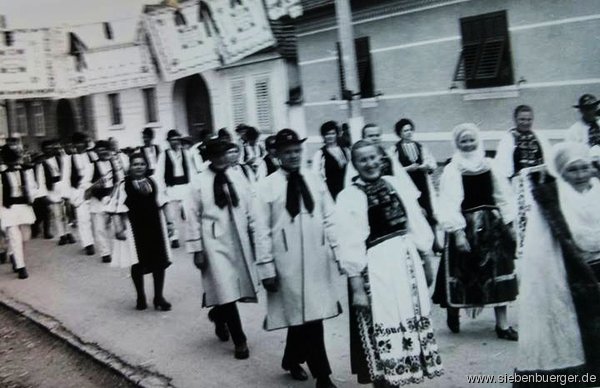 Urwegen-Trachtenfest 1974