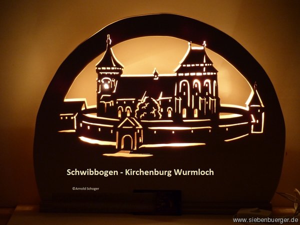 Kirchenburg Wurmloch als Schwibbogen