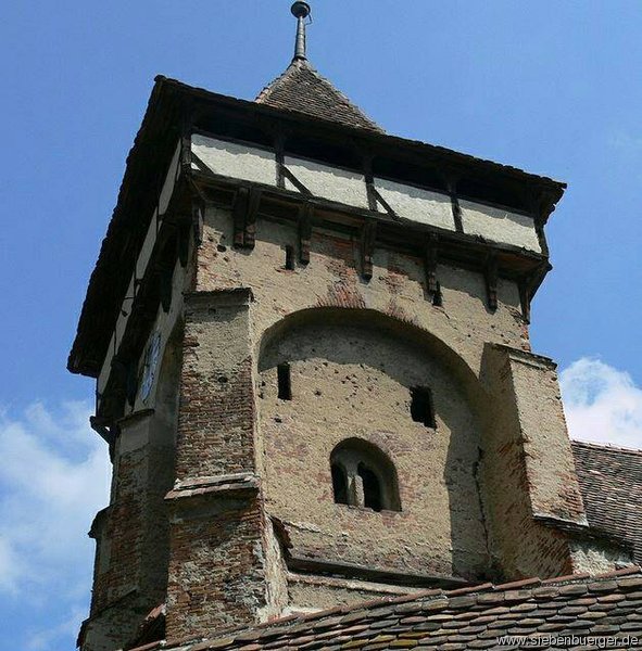 Wurmloch-Turm der Kirche