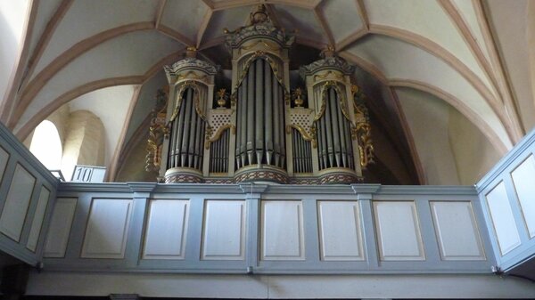 Wurmloch im Jahr 2014