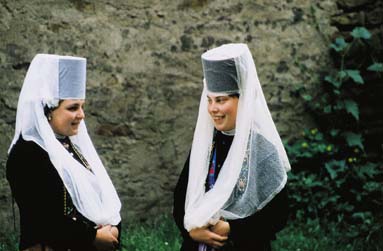 Konfirmandin in Kirchberg. 1984 (Archiv Sedler)