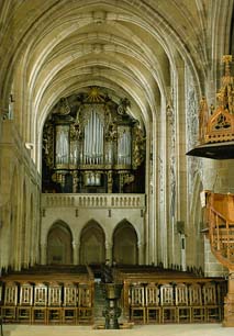 Ev. Stadtpfarkirche Hermannstadt, Blick zur Westernpore mit der 1914/15 von der Firma Sauer erbauten Orgel